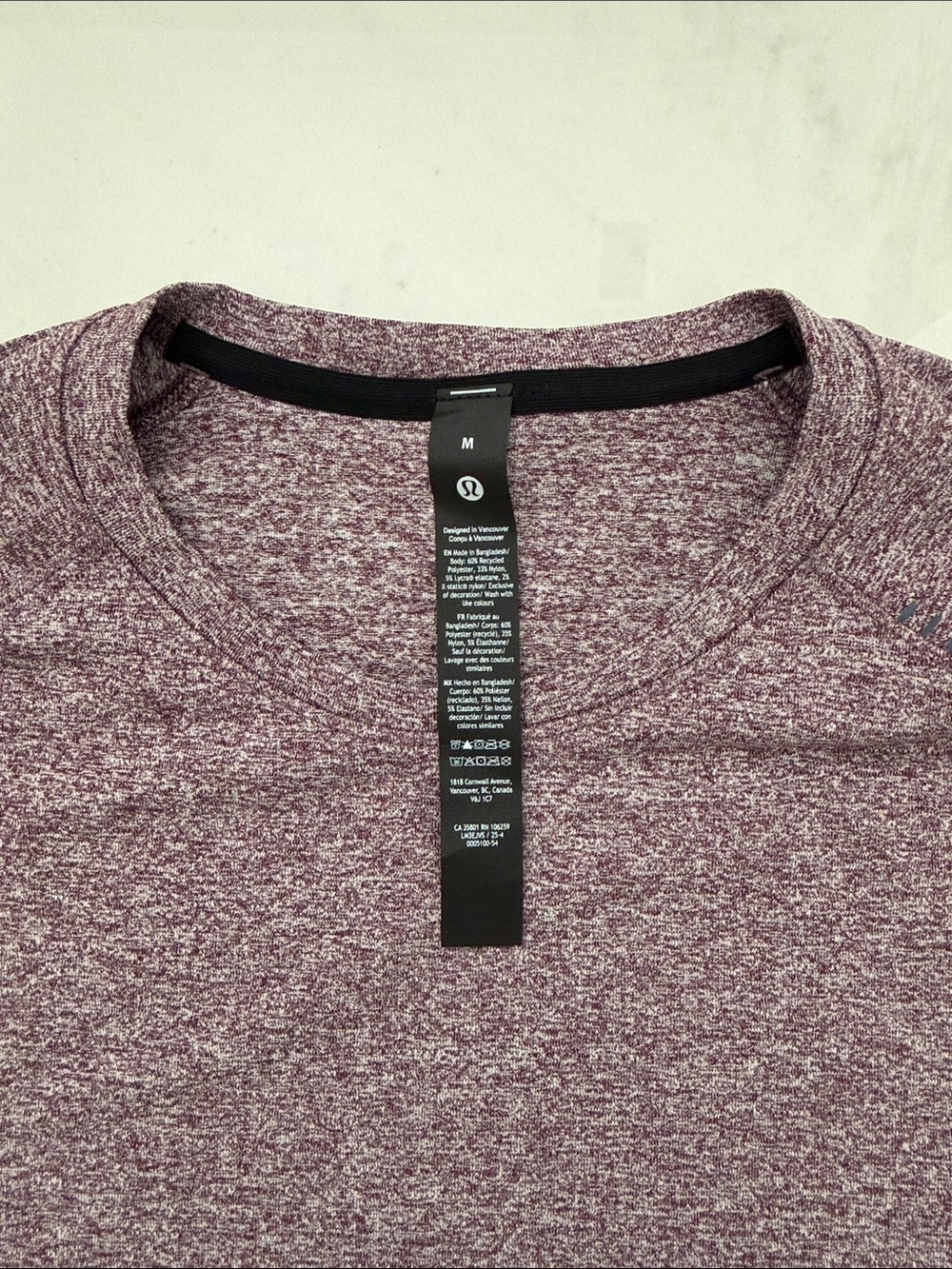 NEW Men’s Lululemon 
License to Train Short Sleeve 
Size Medium 
HPUM - Picture 2 of 6